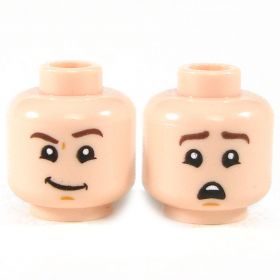 LEGO Head, Brown Eyebrows, Smirk/Scared